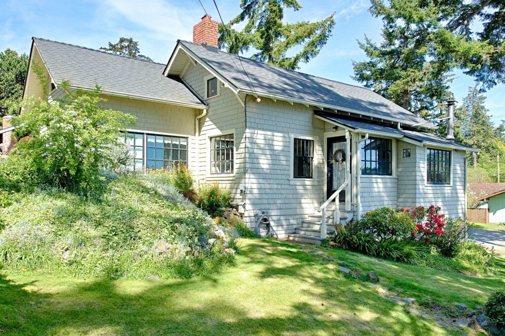 Property Photo: 16815 Chilberg Ave WA 98257