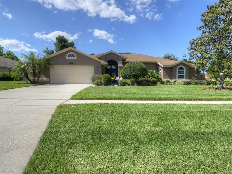 Property Photo:  340 Sparrow Wood Court  FL 32746 