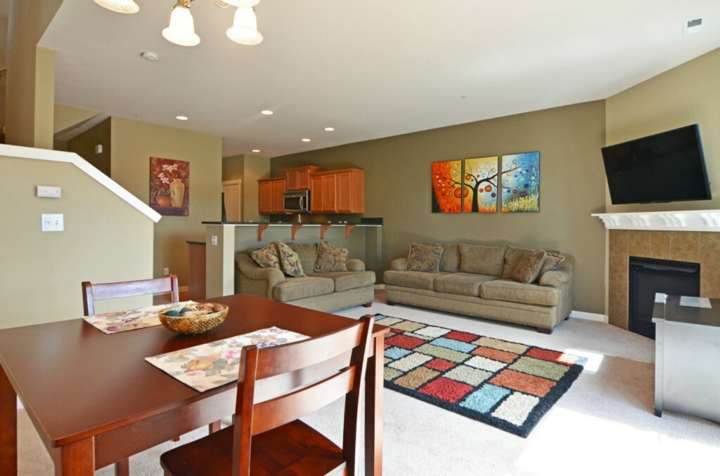Property Photo: 4118 148th St SW D4 WA 98087