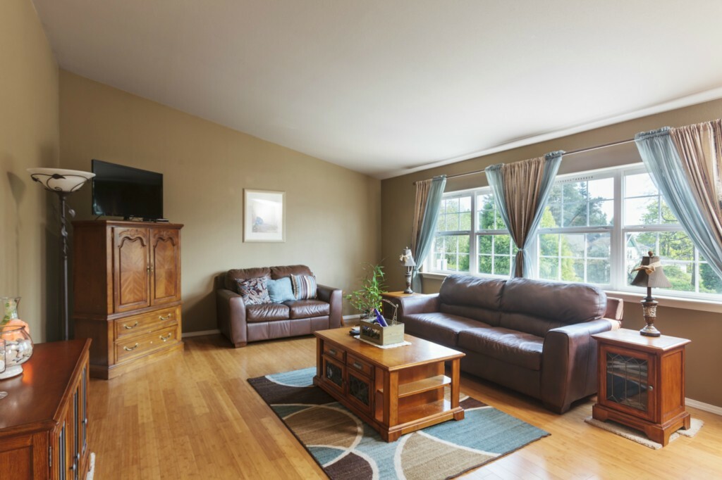 Property Photo: 1900 H St WA 98230