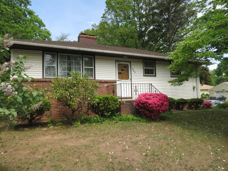 Property Photo:  805 Harold Pl  NJ 08854 