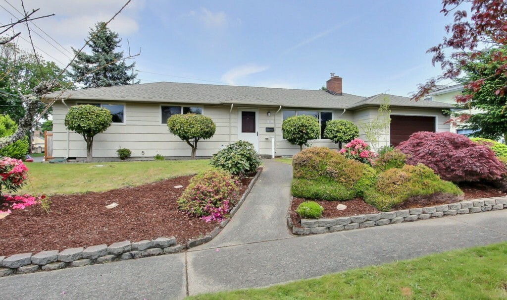 Property Photo: 4919 N 13th St WA 98406