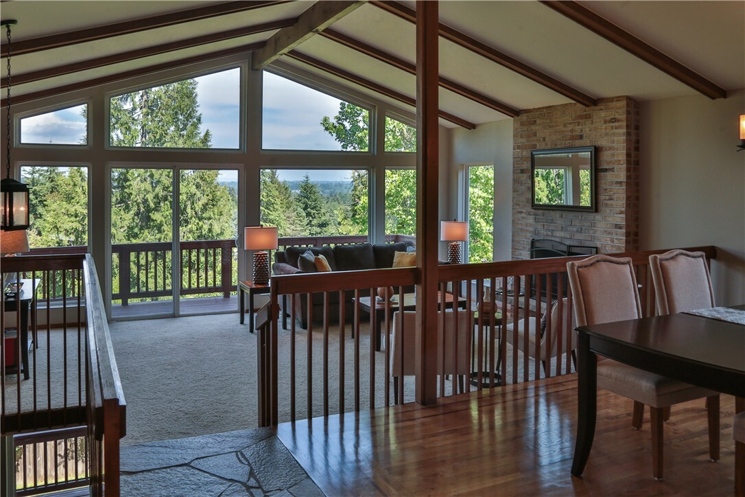 Property Photo: 5408 NE 200th Place WA 98155