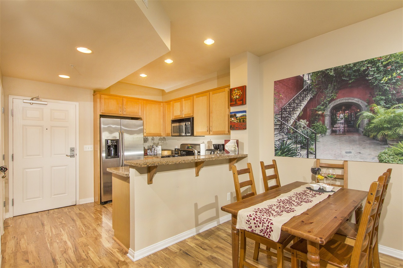 Property Photo:  450 J Street 5021  CA 92101 