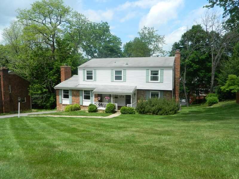 Property Photo: 1214 Greystone Dr. PA 15241