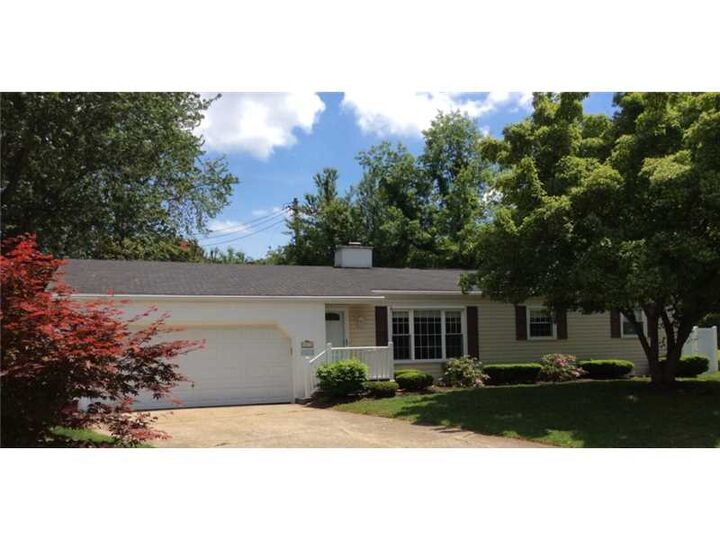 2511 S Tracy Drive  Millcreek PA 16505 photo