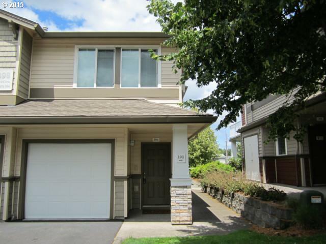 Property Photo: 1898 NW 193rd Ave 204 OR 97006