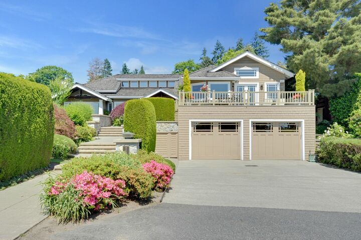 8444 Midland Rd  Medina WA 98039 photo