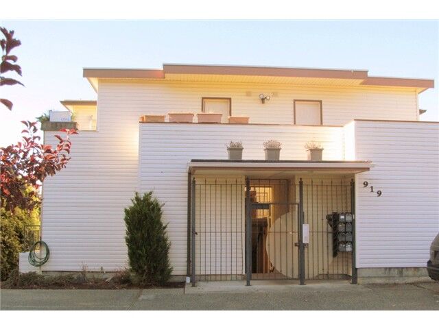 Property Photo:  919 High St 101  WA 98225 