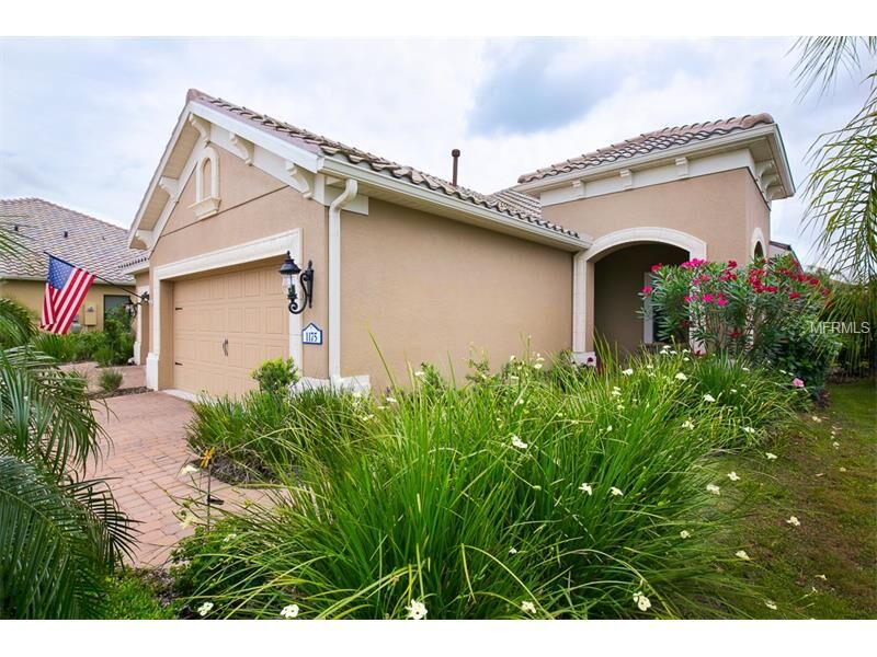 Property Photo: 1175 Collier Place FL 34293