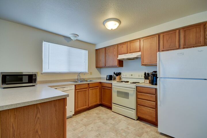 Property Photo:  455 S Oak Harbor Rd  WA 98277 