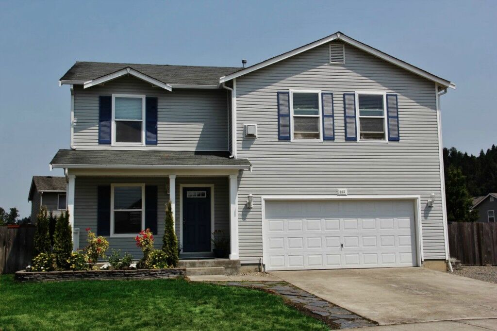 Property Photo:  203 Lawson Ct NE  WA 98360 