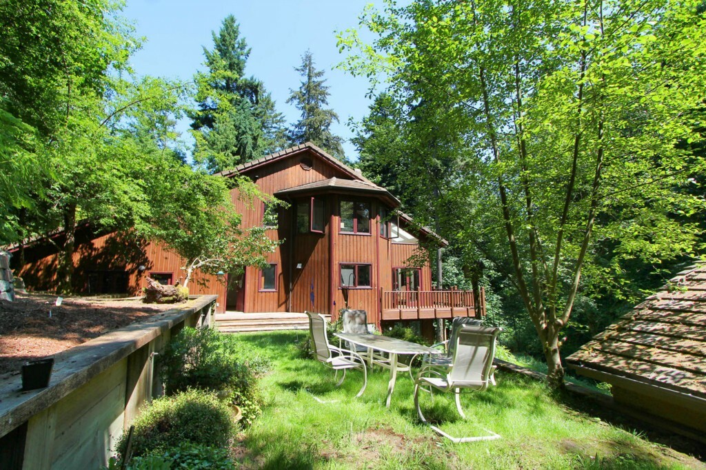 Property Photo:  23145 Vashon Hwy SW  WA 98070 