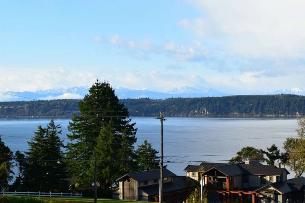 Property Photo:  1531 SW Camano Island Dr  WA 98282 