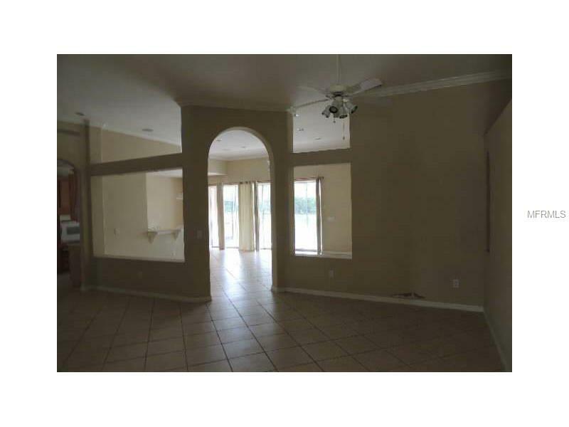 Property Photo: 12536 Burgess Hill Drive FL 33579