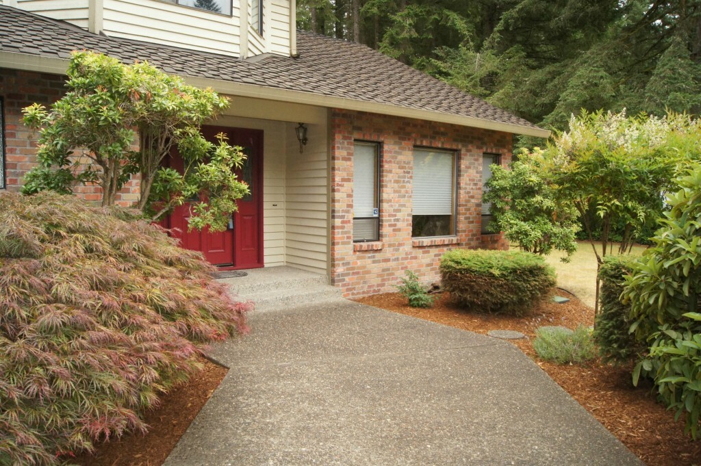 Property Photo:  32142 171st Ave SE  WA 98092 