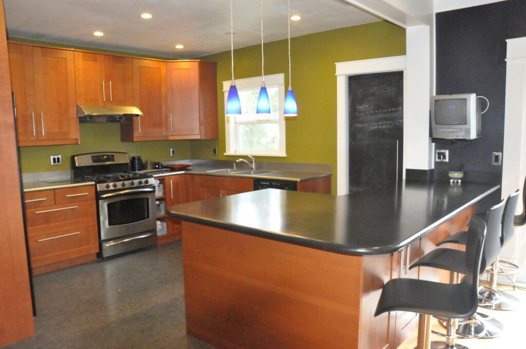 Property Photo: 418 31st Avenue WA 98122