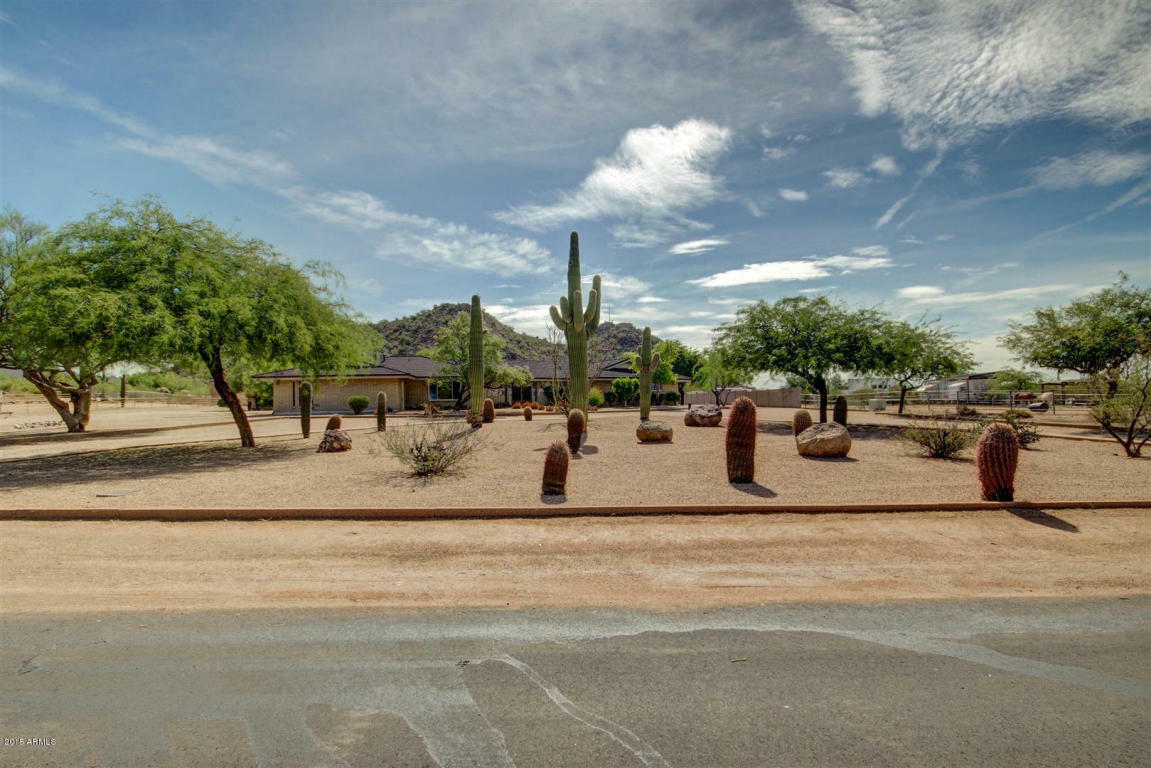 Property Photo:  1707 N 93rd Street  AZ 85207 