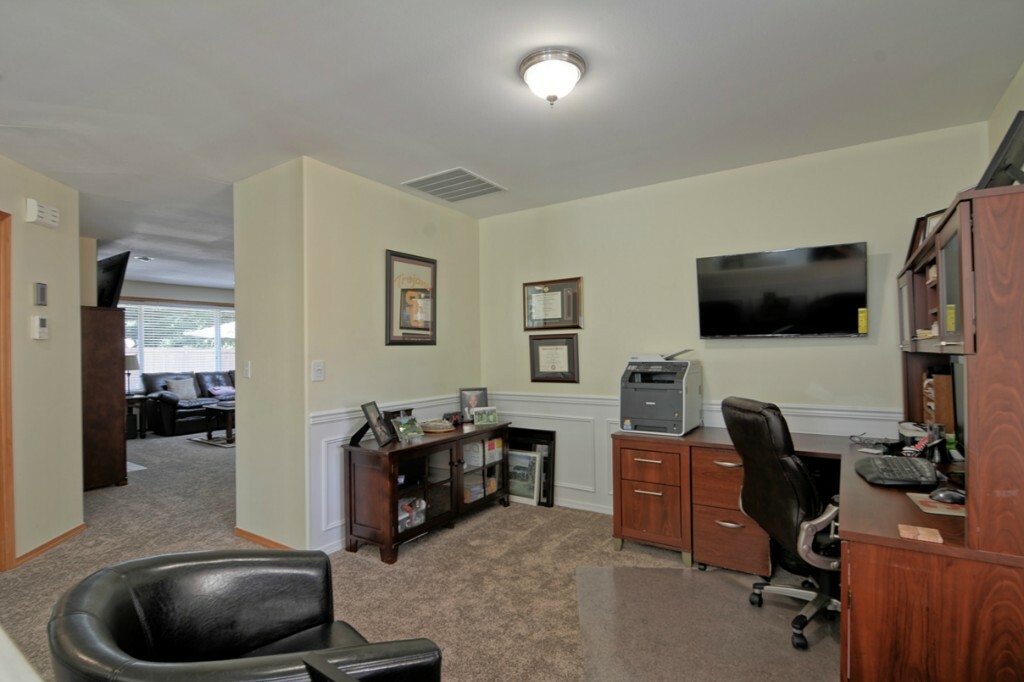 Property Photo: 3501 120th Place SE WA 98208