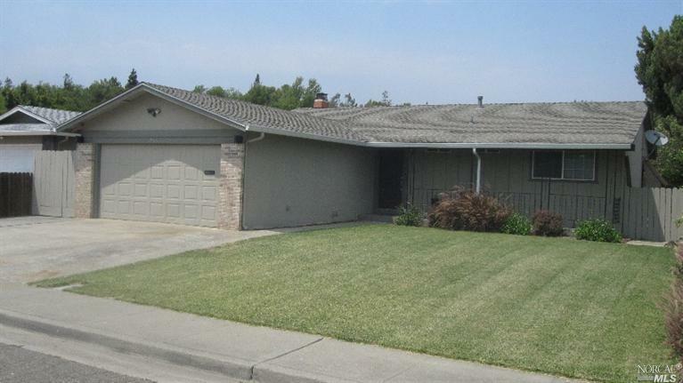 Property Photo: 766 Laguna Court CA 94533