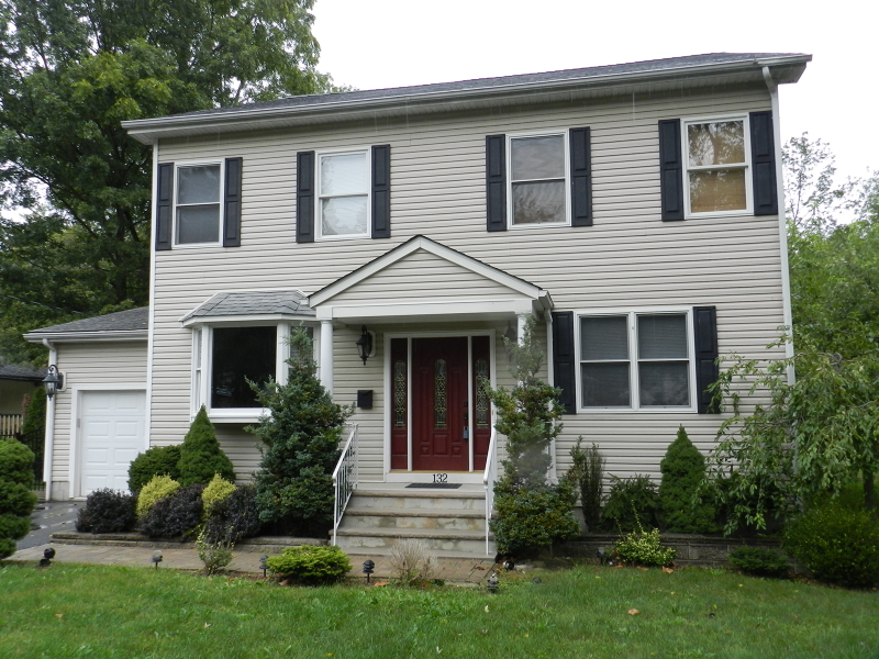 Property Photo:  132 River Dr  NJ 07054 