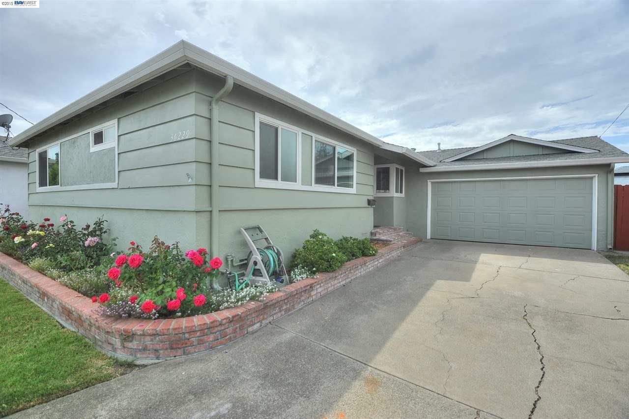 Property Photo: 36229 Toulon Place CA 94560