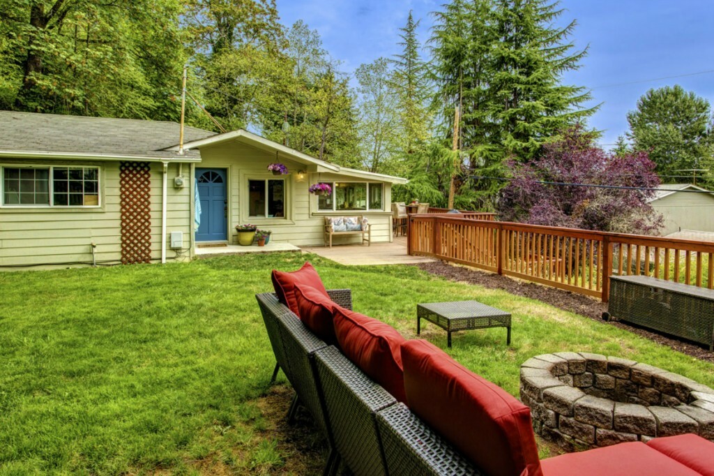 Property Photo:  11611 91st Place NE  WA 98034 