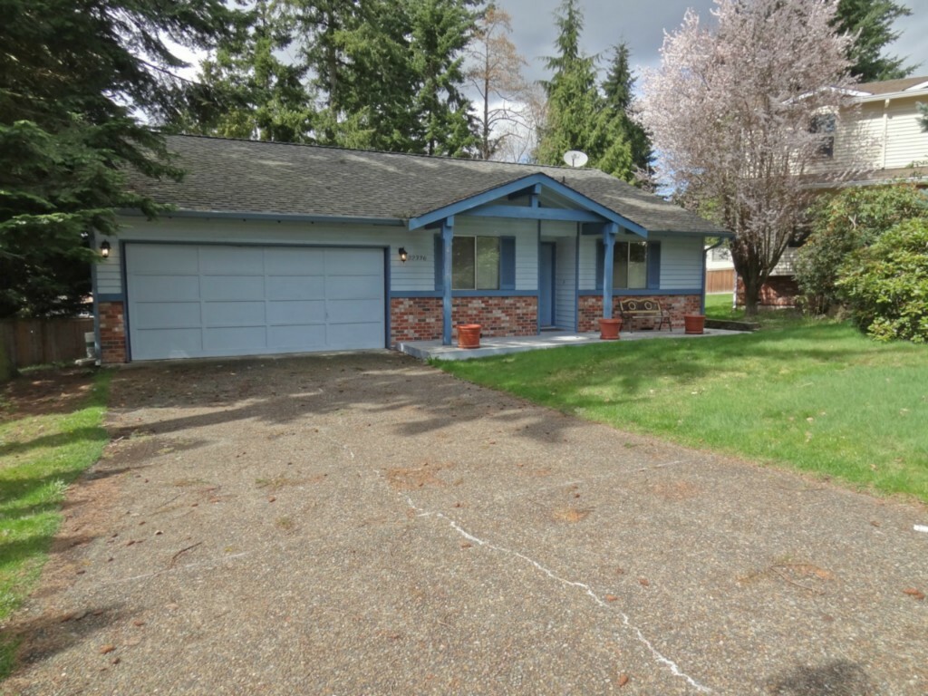 Property Photo: 22336 122nd Ave SE WA 98031