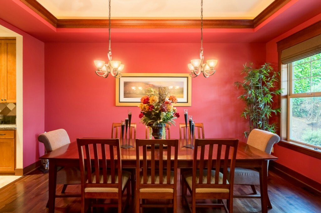 Property Photo: 10023 NE 29th Place WA 98004