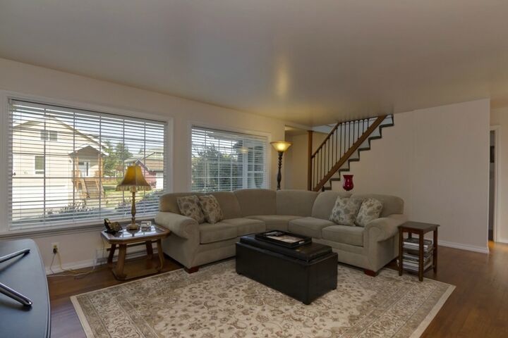 Property Photo:  1540 Bayview Ave  WA 98230 