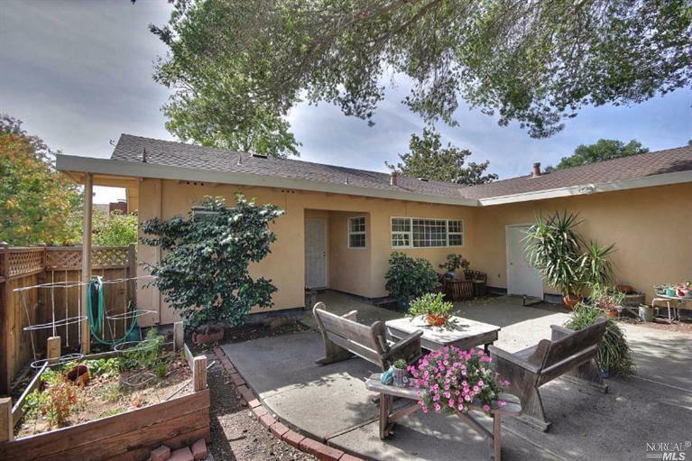 Property Photo:  111 Temelec Circle  CA 95476 