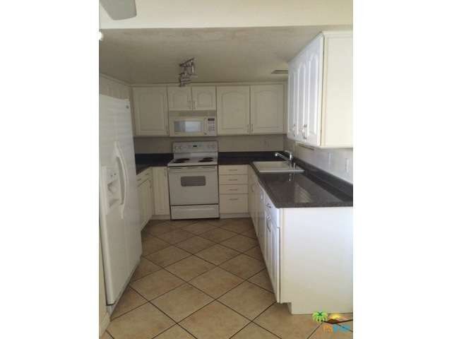 Property Photo:  5301 E Waverly Dr 145  CA 92264 