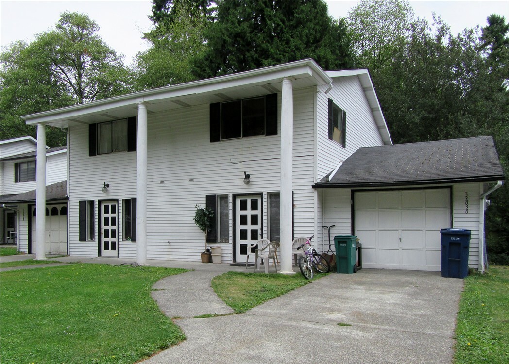 Property Photo:  33028 22nd Place S  WA 98003 