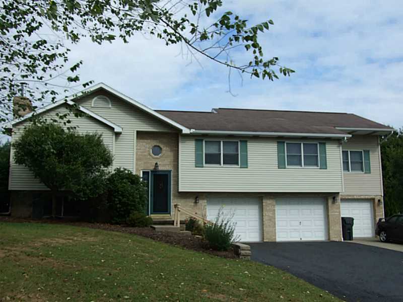 Property Photo:  105 Charlemagne Drive  PA 16002 