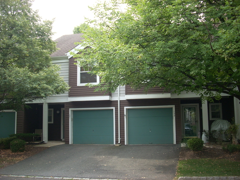 Property Photo: 121 Bonney Ct NJ 08807