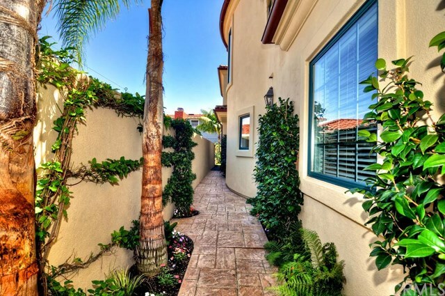 Property Photo:  110 Via Lorca  CA 92663 