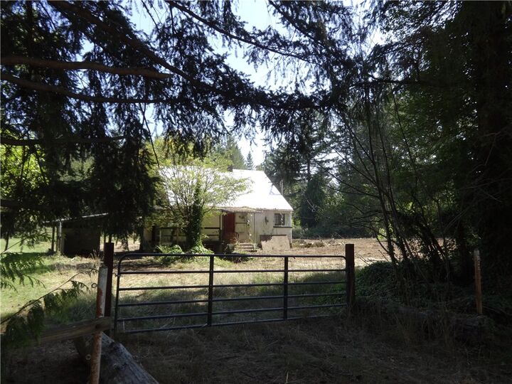 703 Ohop Creek Dr N  Eatonville WA 98328 photo