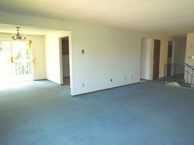 Property Photo:  1824 72nd Place SE  WA 98203 