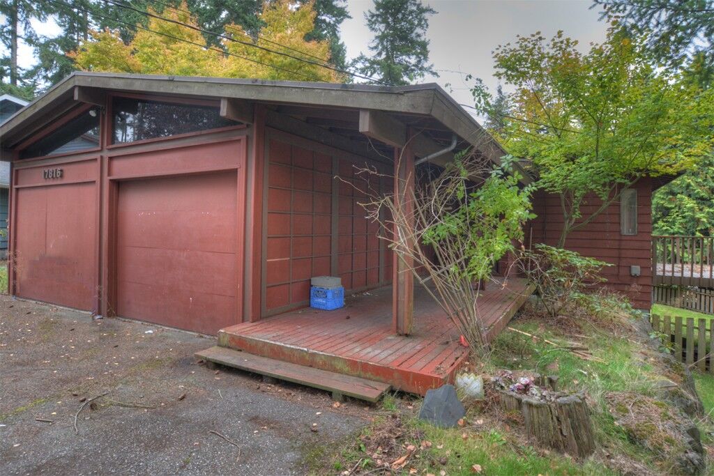 Property Photo:  17816 3rd Ave NE  WA 98155 