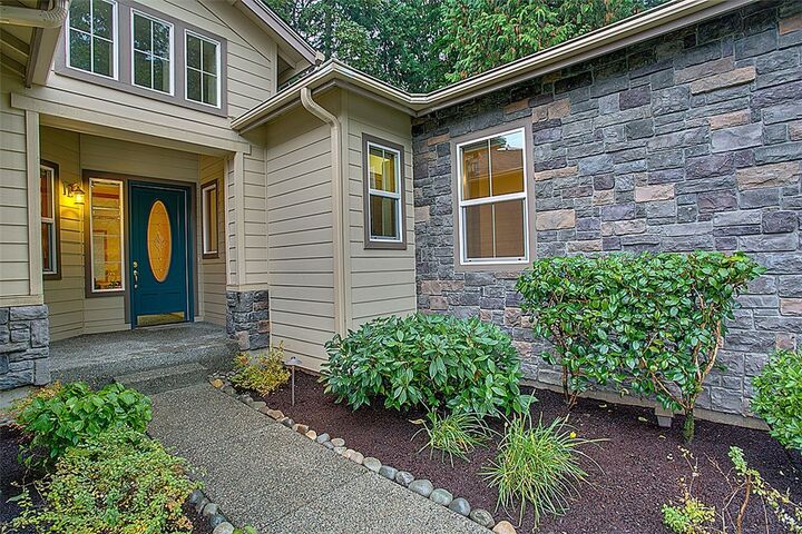 Property Photo: 13128 Sunbreak Wy NE WA 98053