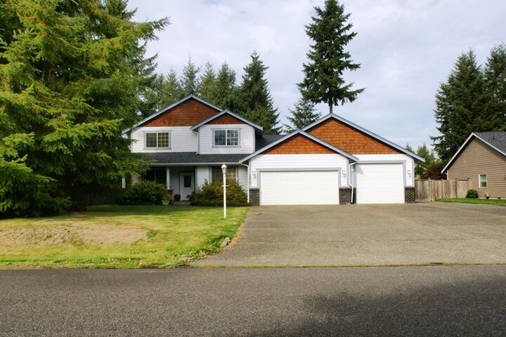 Property Photo: 4810 82nd Ave SE WA 98501