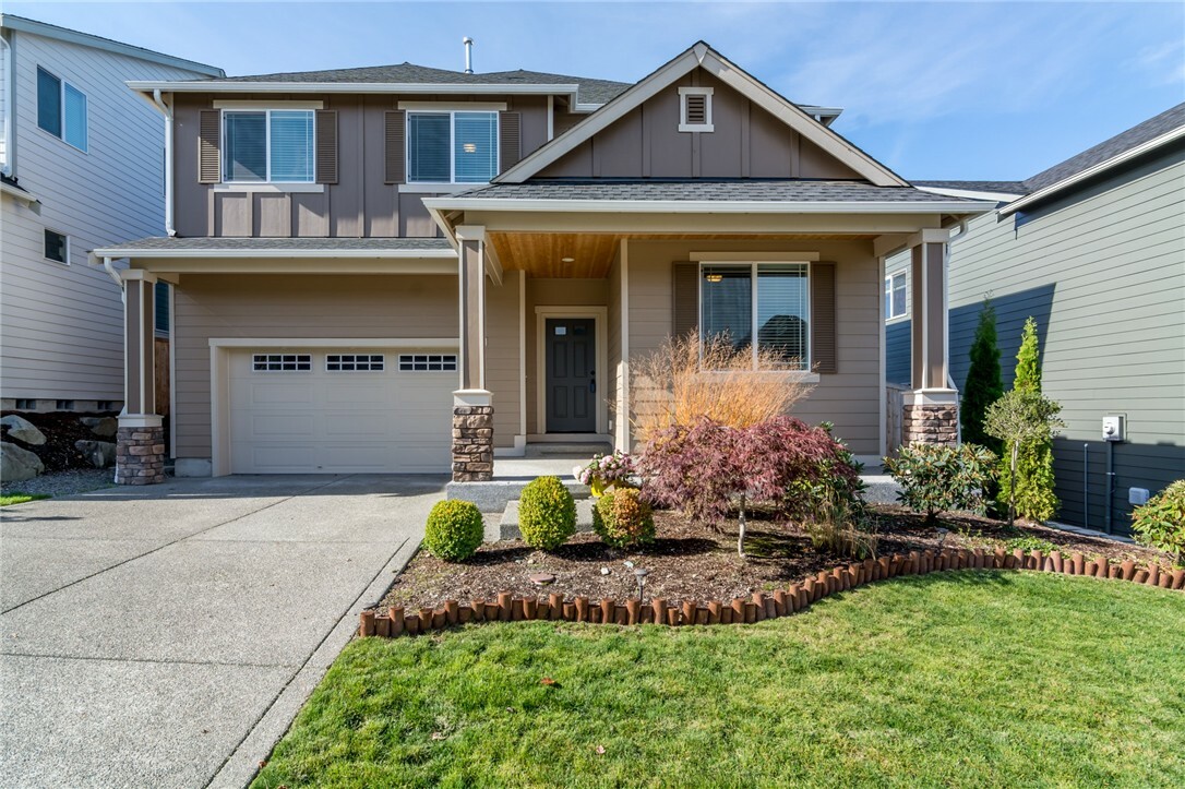 Property Photo: 5511 Charlotte Ave SE WA 98092