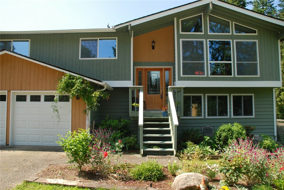 Property Photo: 21317 NE 161st St WA 98077