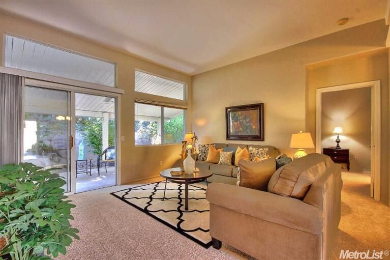 Property Photo: 463 Jewel Stone Way CA 95630