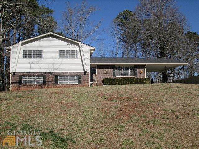 Property Photo:  3055 Kent Ct  GA 30096 