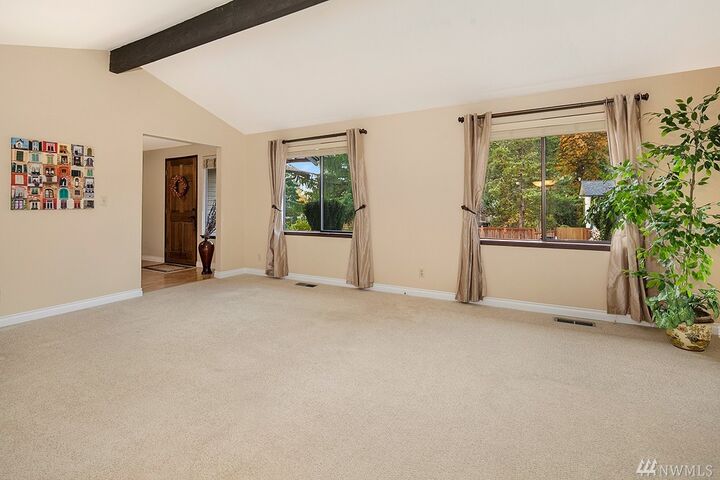 Property Photo: 8608 172nd Ave NE WA 98052