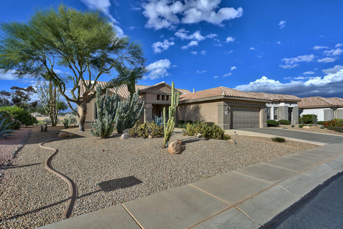 Property Photo:  17716 N Escalante Lane  AZ 85374 