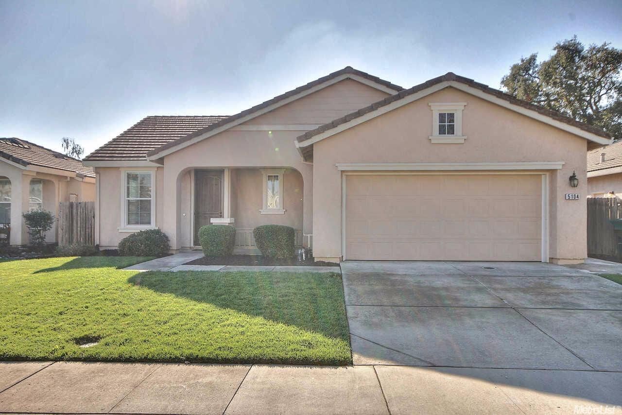 Property Photo: 5104 Welsh Way CA 95757