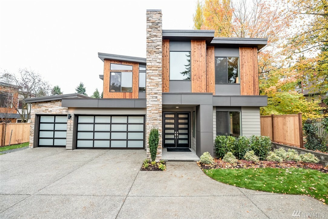 Property Photo:  1529 4th Street L-2  WA 98033 
