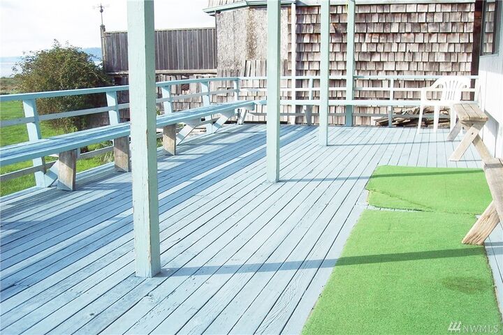 Property Photo: 6820 Totem Beach Loop Rd WA 98271